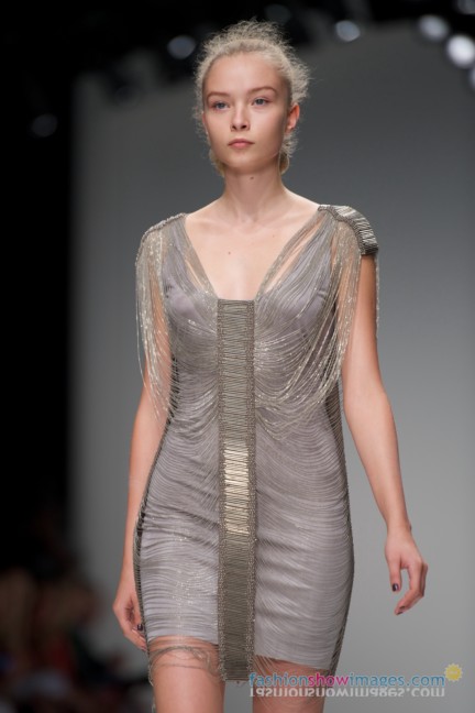 jack_hardy_lfw2010_dsc4913